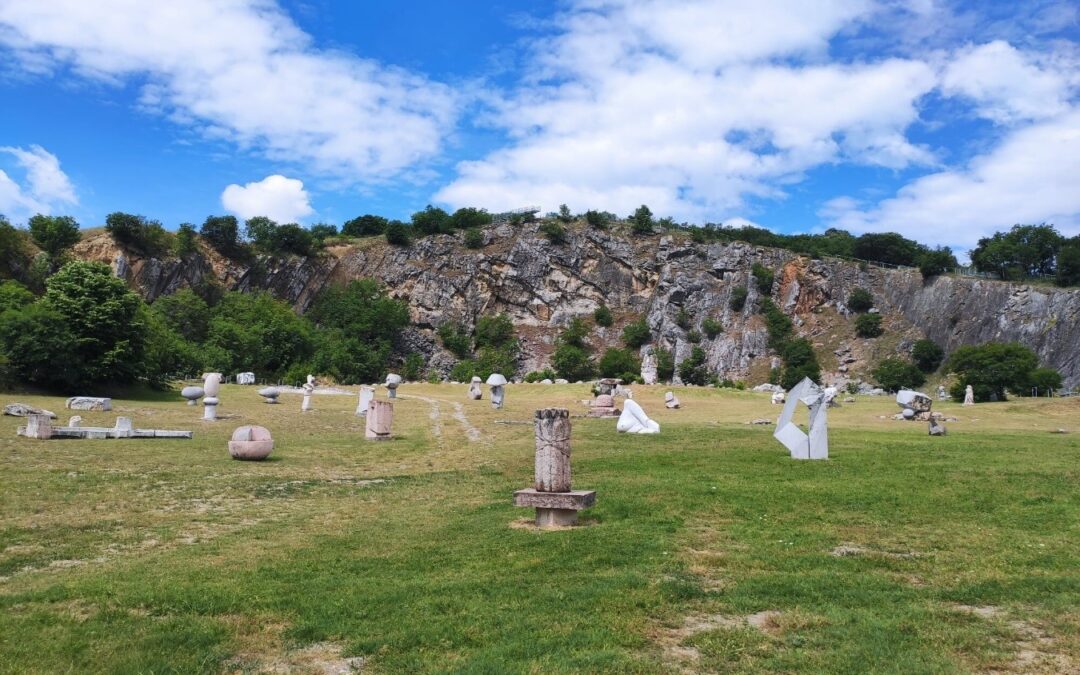 Nagyharsányi Szoborpark és panoráma sétány